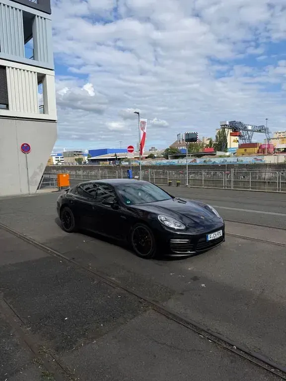 Gebraucht Porsche Panamera GTS 441 PS (324 kW) 2015 Schwarz Kleinwagen