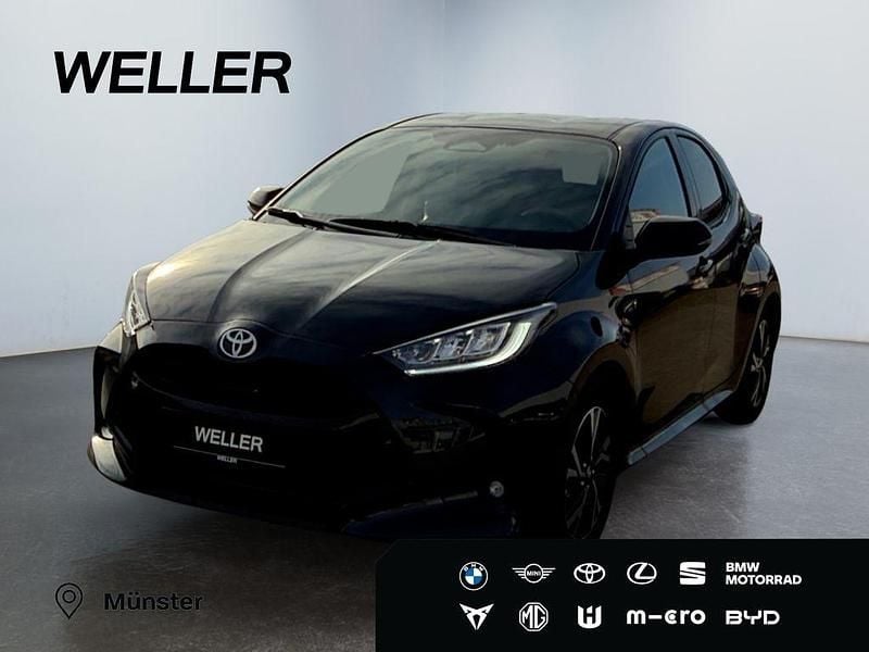 Schwarz Neu 2025 Toyota Yaris Hybrid Kleinwagen | 22.490 € (Superpreis) - Bild 1/3