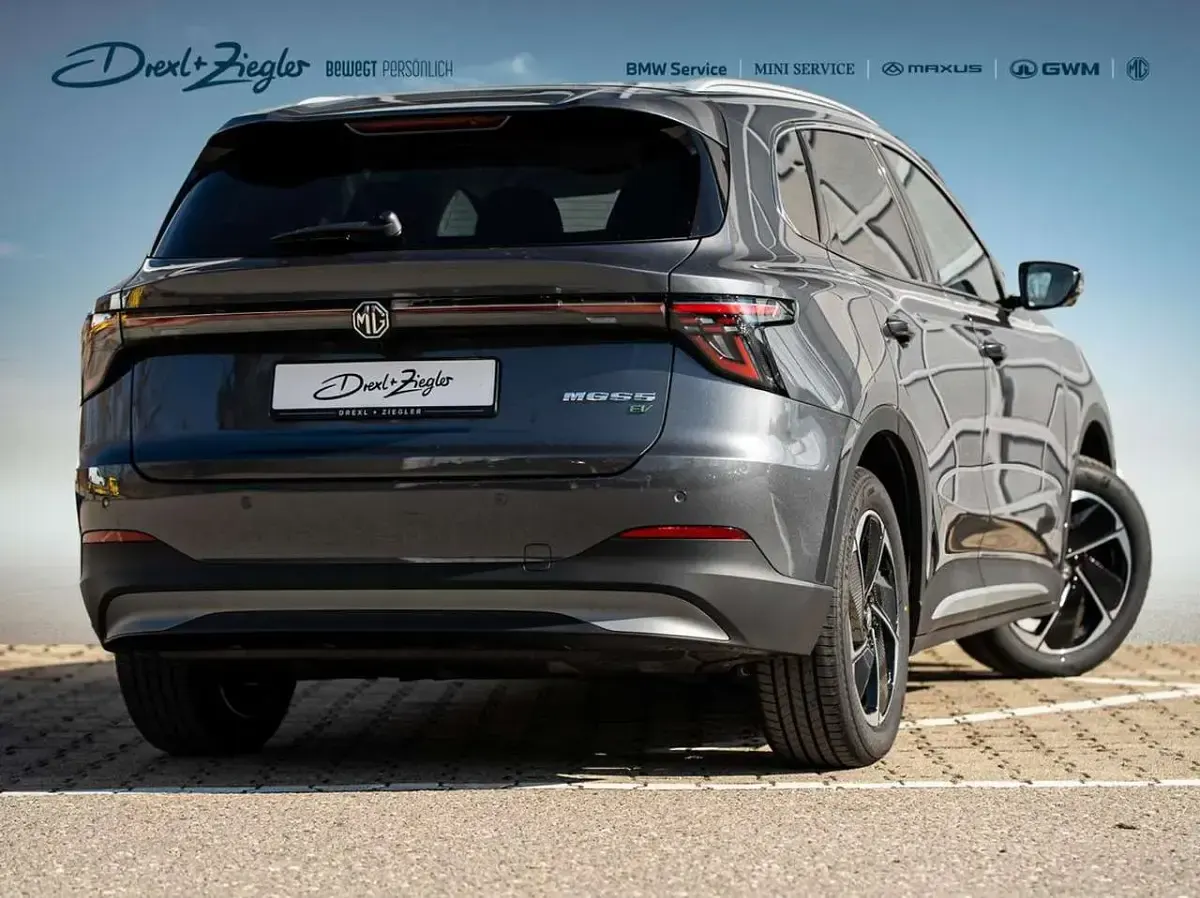Neu MG MGS5 EV Luxury 169 kW (231 PS) 2026 Andes grey SUV