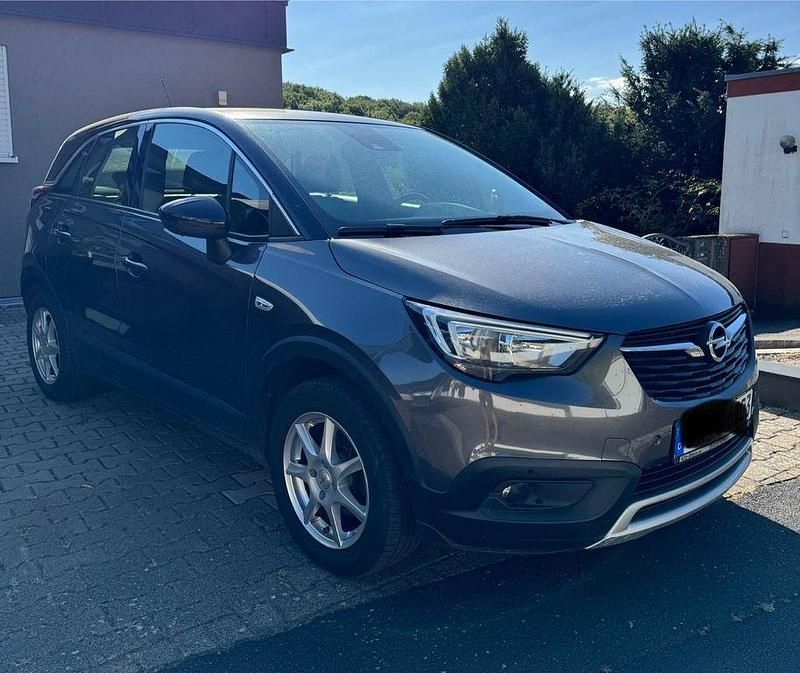 Braun Gebraucht 2019 Opel Crossland Innovation SUV | 8.000 € (Superpreis) - Bild 1/4