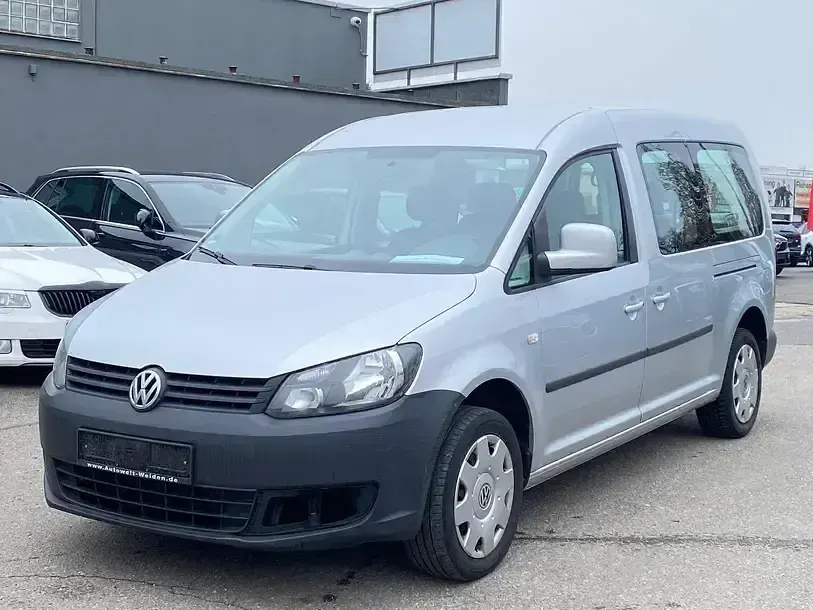 Gebraucht VW Caddy Team 140 PS (102 kW) 2015 Silber Van / Kleinbus