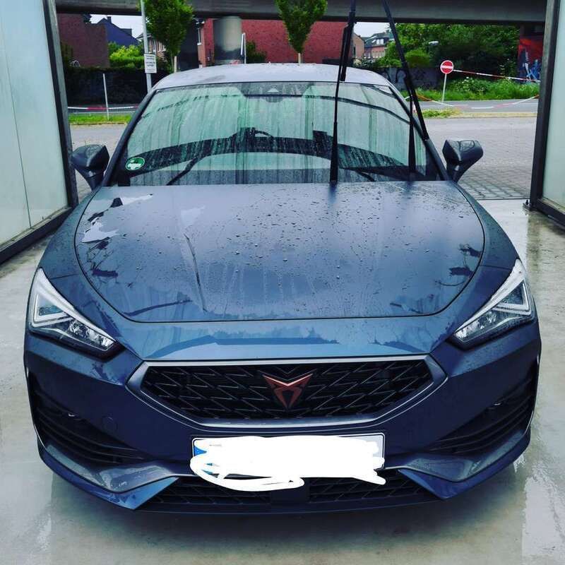 Grau Gebraucht 2021 Cupra Leon Limousine | 28.300 € (Etwas zu teuer) - Bild 1/3