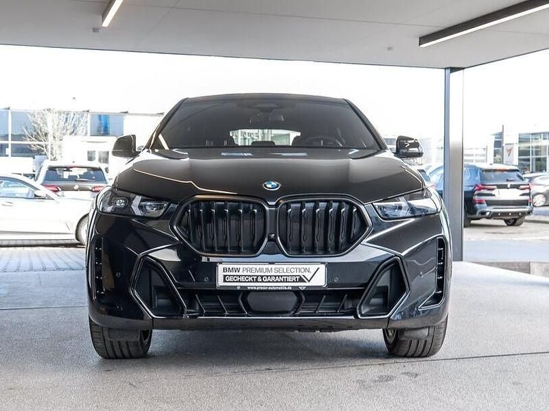 Gebraucht BMW X6 M Sport 360 PS (264 kW) 2025 Saphirschwarz SUV