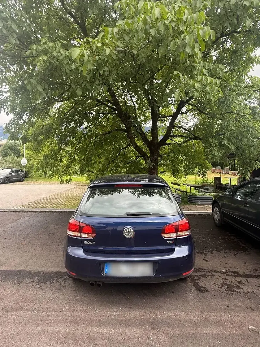 Gebraucht VW Golf VI 122 PS (89 kW) 2009 Blau Kleinwagen