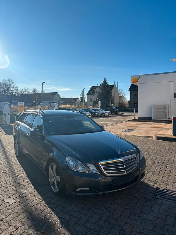 Gebraucht 2011 Mercedes 170 Kombi | 4.600 € - Bild 1/4