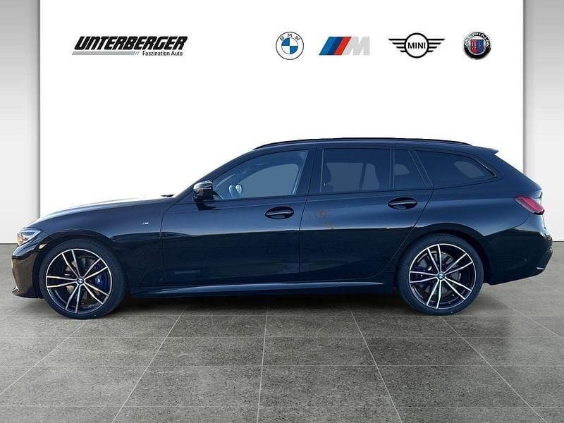 Gebraucht BMW 330 M Sport 286 PS (210 kW) 2021 Schwarz Kombi