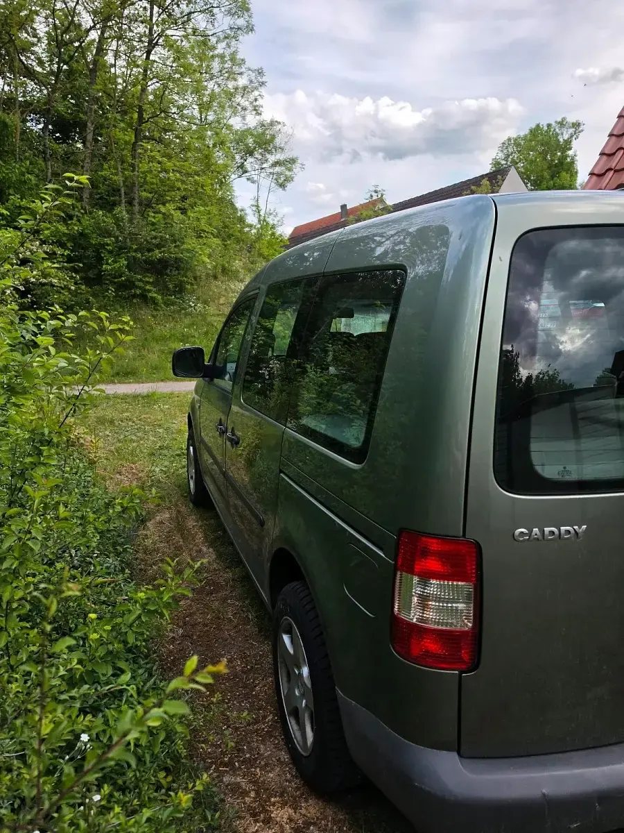 Używany VW Caddy 109 KM (80 kW) 2006 Zielony Minivan