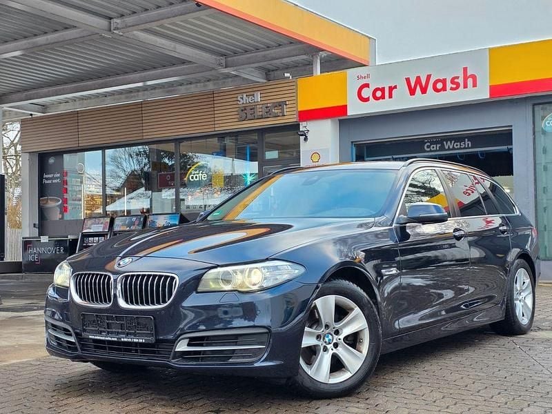 Blau Gebraucht 2014 BMW 520 Performance Kombi | 8.500 € (Guter Preis) - Bild 1/4