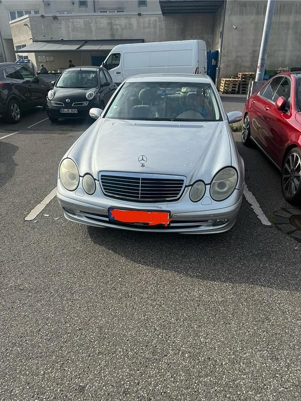 Brugt Mercedes E320 Elegance 204 HK (150 kW) 2004 Grå Sedan