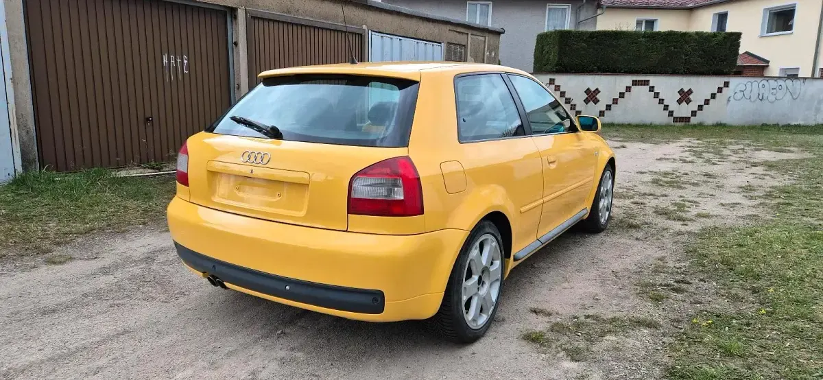 Usata Audi S3 209 CV (153 kW) 2001 Giallo Utilitaria