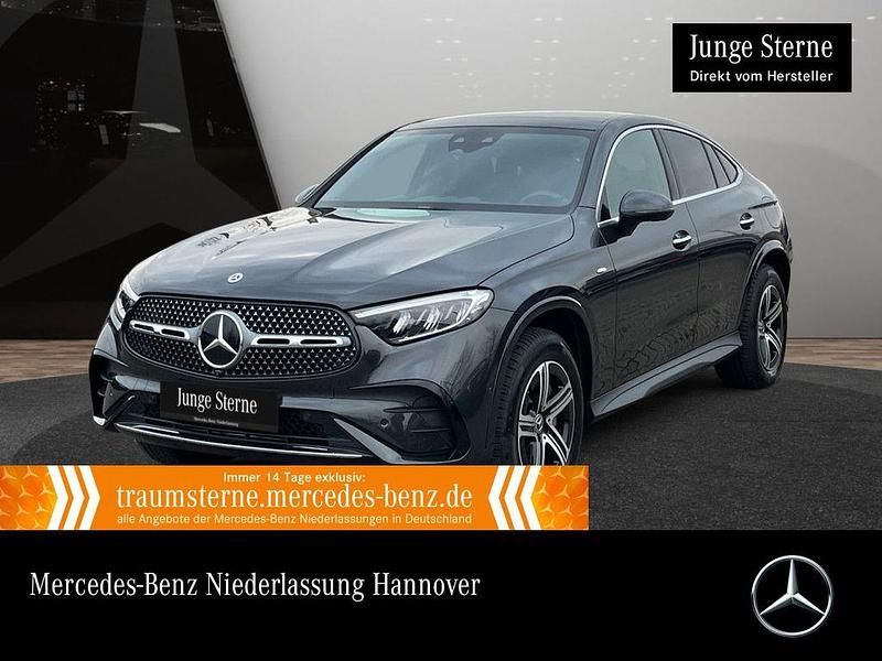 Grau Gebraucht 2025 Mercedes GLC300e AMG Limousine | 72.490 € (Fairer Preis) - Bild 1/3