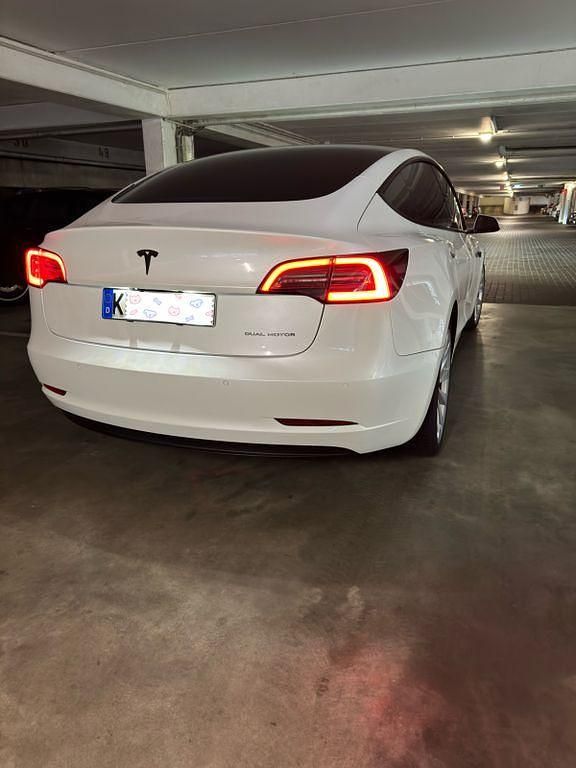 Gebraucht Tesla Model 3 Long Range AWD 366 kW (498 PS) 2021 Weiß Limousine