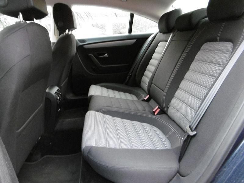 Usata VW CC 160 CV (117 kW) 2014 Blu Berlina