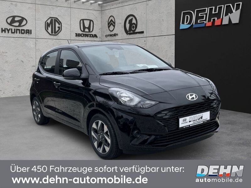 Schwarz Neu 2025 Hyundai i10 Comfort Kleinwagen | 21.970 € (Etwas zu teuer) - Bild 1/4
