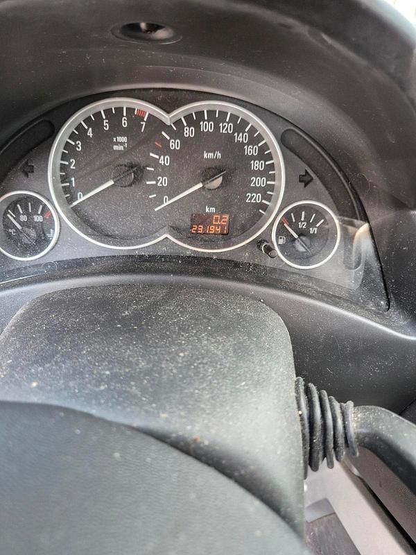 Gebraucht 2005 Opel Tigra Cabrio | 400 € (Superpreis) - Bild 1/4