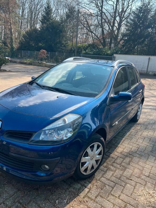 Blau Gebraucht 2008 Renault Clio GrandTour Dynamique Kombi | 2.850 € (Fairer Preis) - Bild 1/4