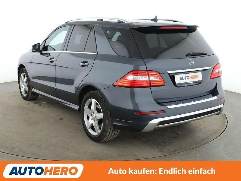 Gebraucht Mercedes ML350 258 PS (189 kW) 2015 Grau SUV