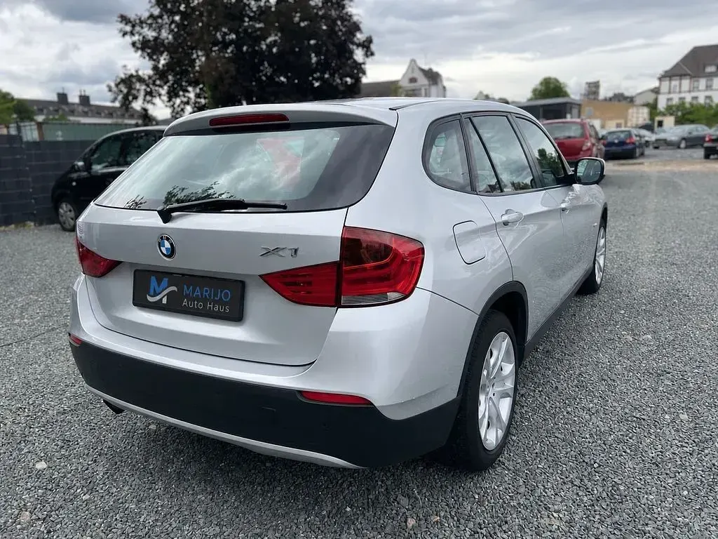 Gebraucht BMW X1 150 PS (110 kW) 2010 Silber SUV