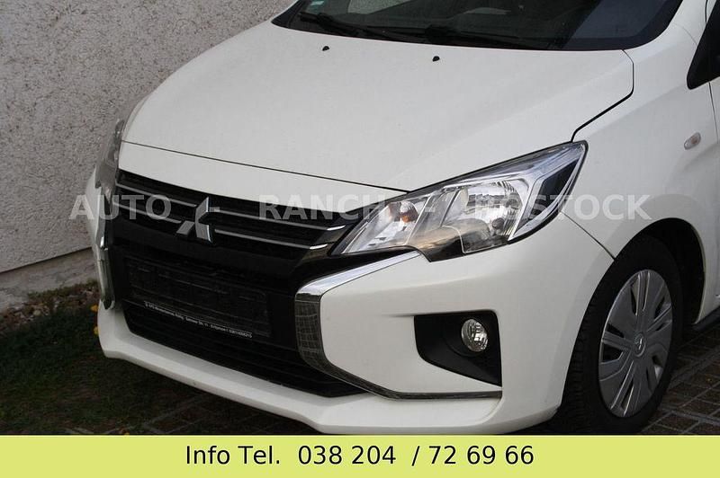 Second-hand Mitsubishi Space Star 71 CP (52 kW) 2022 Alb Hatchback