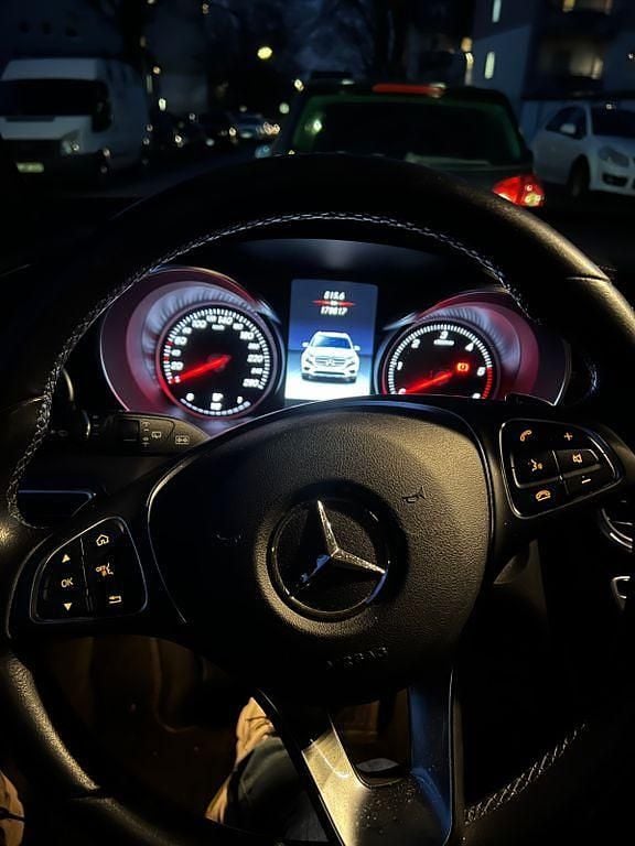 Gebraucht Mercedes GLC220 170 PS (125 kW) 2017 Grau SUV