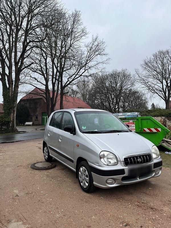 Gebraucht Hyundai Atos 54 PS (39 kW) 2000 Silber Kleinwagen