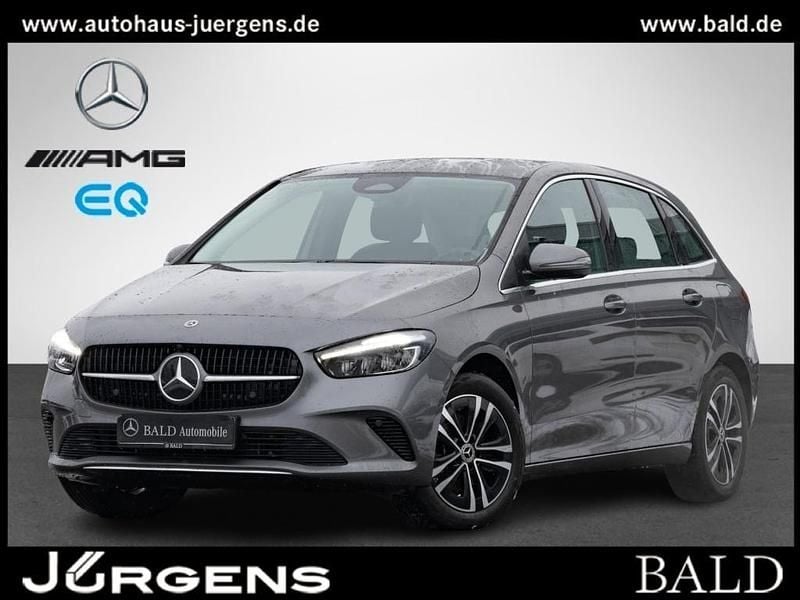 Gebraucht Mercedes B250e Progressive 218 PS (160 kW) 2024 Grau Van / Kleinbus