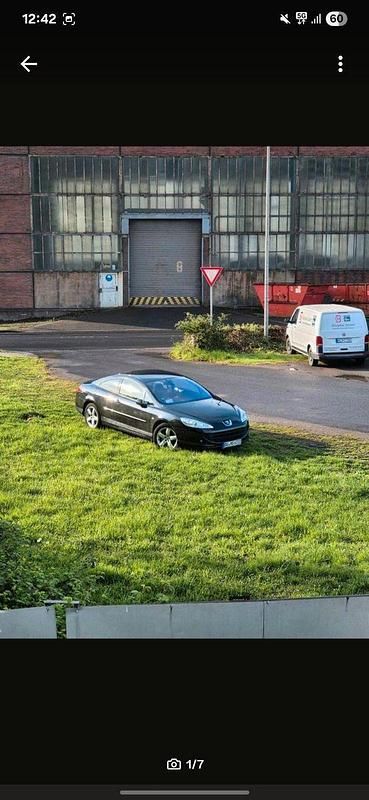 Schwarz Gebraucht 2009 Peugeot 407 Coupe Platinum Coupé | 2.800 € - Bild 1/4
