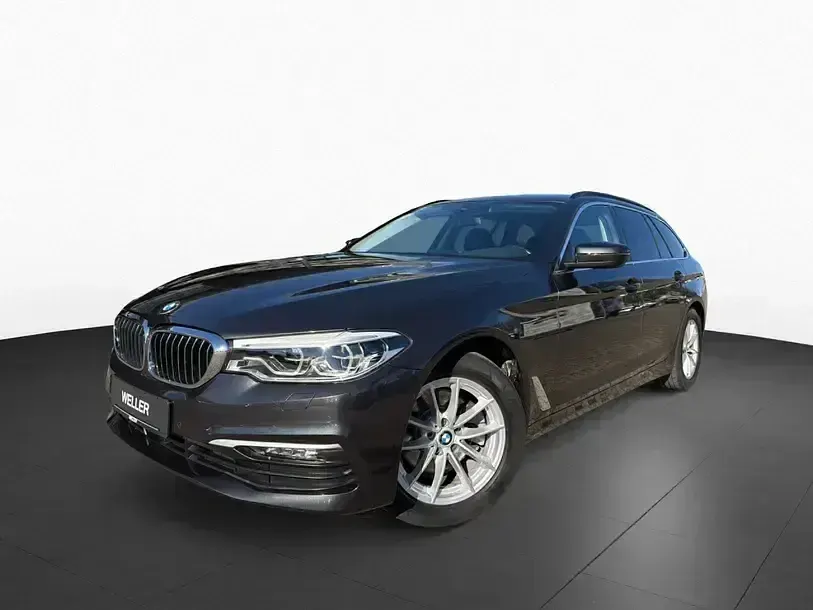 Gebraucht BMW 520 Performance 190 PS (139 kW) 2019 Sophistograu (grau) Kombi