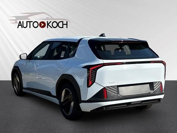 Neu Kia EV4 Air 150 kW (204 PS) 2025 Weiß (carraraweiß) Kleinwagen
