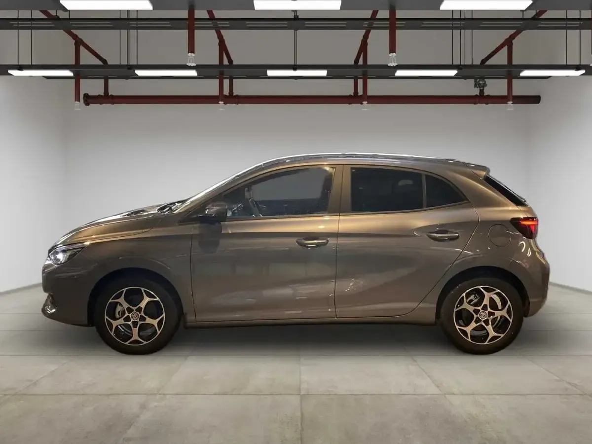 Gebraucht MG MG3 Luxury 195 PS (143 kW) 2026 Grau Kleinwagen