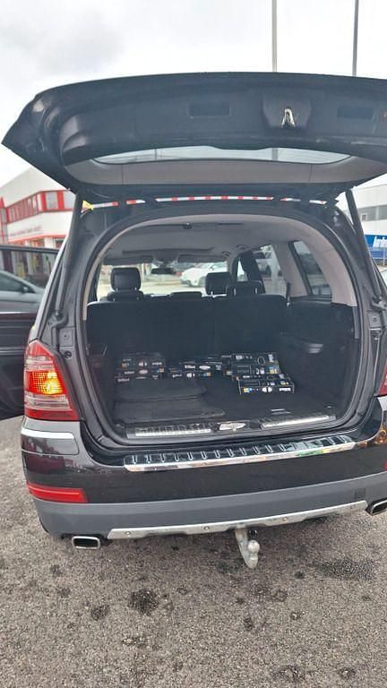 Gebraucht Mercedes GL420 306 PS (225 kW) 2009 Schwarz SUV