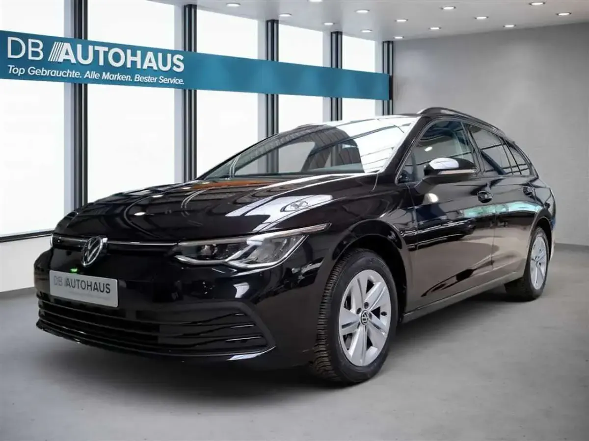 Gebraucht VW Golf VIII Life 116 PS (85 kW) 2023 Kombi