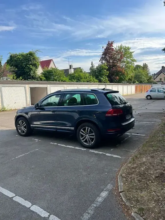 Gebraucht VW Touareg 239 PS (175 kW) 2010 Blau SUV