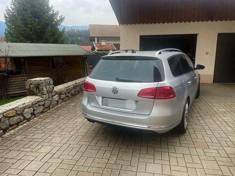 Gebraucht VW Passat Highline 170 PS (125 kW) 2013 Silber Kombi