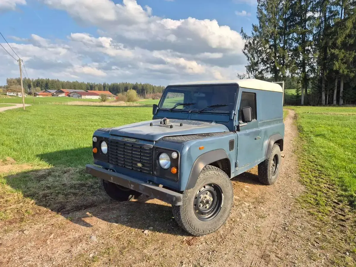 Gebraucht Land Rover Defender 109 PS (80 kW) 1992 Blau SUV