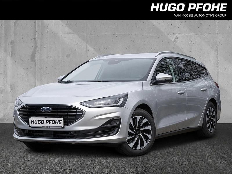 Moondust silver Gebraucht 2024 Ford Focus Titanium Kombi | 22.270 € (Superpreis) - Bild 1/4