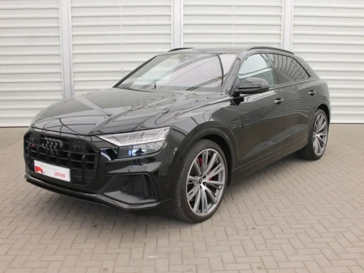 Gebraucht Audi SQ8 Ambiente 507 PS (372 kW) 2023 Mythosschwarz metallic SUV