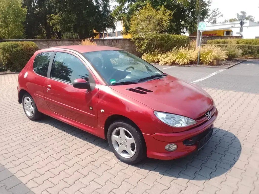 Gebraucht Peugeot 206 75 PS (55 kW) 2006 Rot Kleinwagen