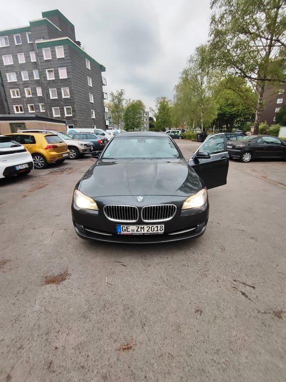 Gebraucht BMW 523 204 PS (150 kW) 2010 Schwarz Limousine