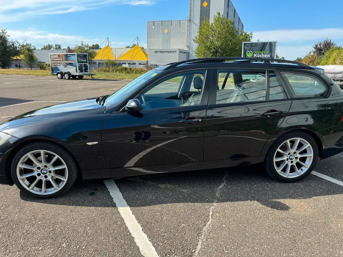 Gebraucht BMW 320 150 PS (110 kW) 2007 Kombi