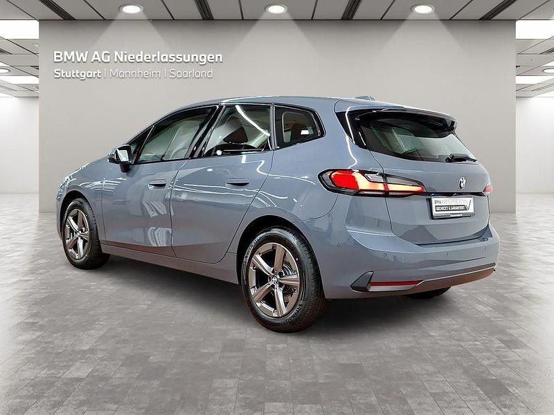 Gebraucht BMW 220 Active Tourer Efficient Dynamics 156 PS (114 kW) 2025 Grau Van / Kleinbus