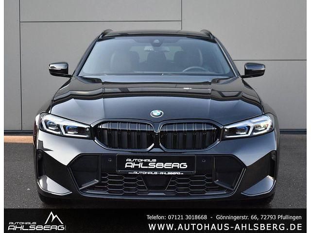 Gebraucht BMW 320 M Sport 190 PS (139 kW) 2024 Brooklyn grau Kombi