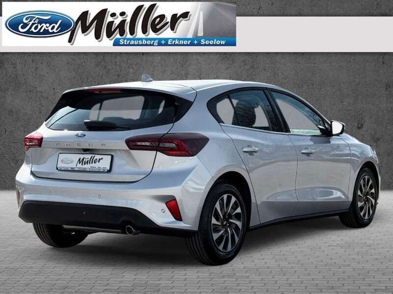 Neu Ford Focus Titanium S 125 PS (91 kW) 2025 Polarsilber metallic Limousine