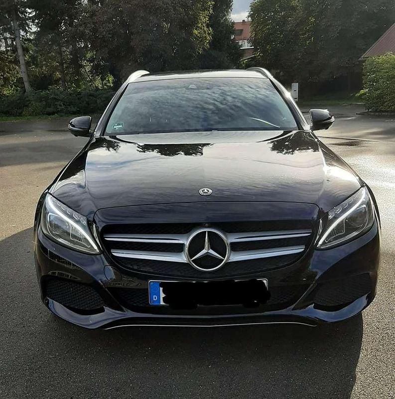 Schwarz Gebraucht 2017 Mercedes C220 Avantgarde Kombi | 14.900 € (Fairer Preis) - Bild 1/4