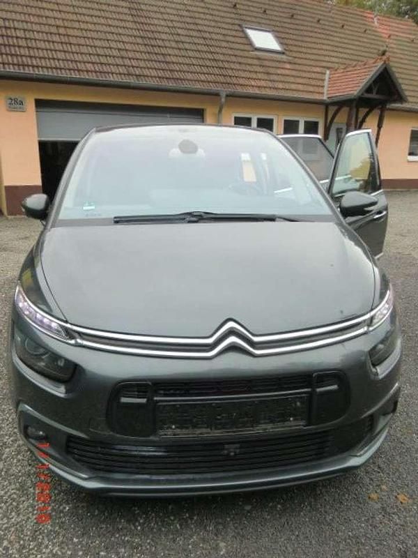 Bronze Gebraucht 2017 Citroën C4 SpaceTourer Shine Van / Kleinbus | 12.500 € (Fairer Preis) - Bild 1/4
