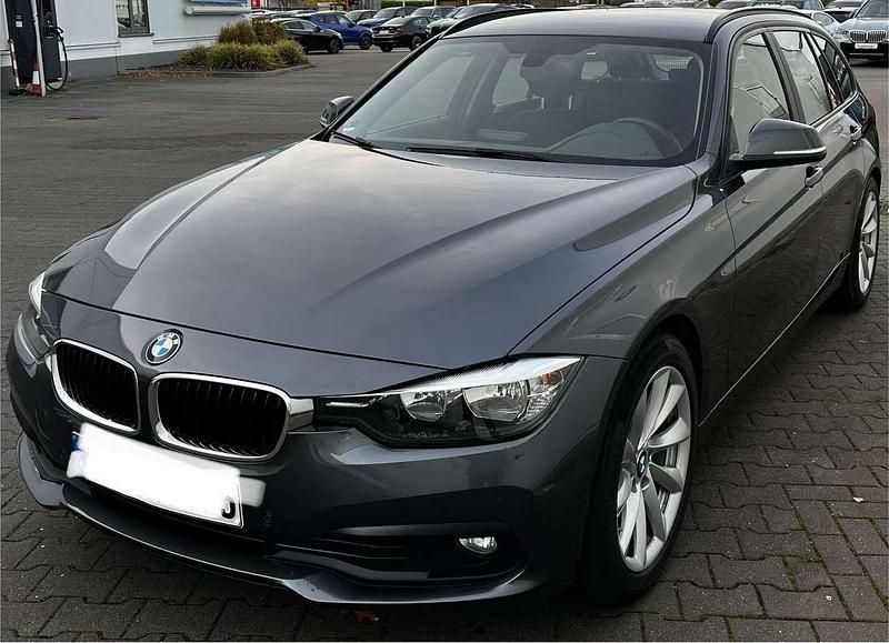 Gebraucht BMW 316 Advantage 116 PS (85 kW) 2016 Grau Kombi