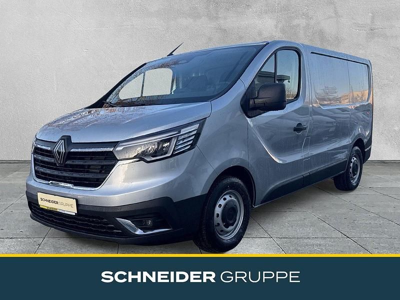 Neu Renault Trafic Komfort 149 PS (109 kW) 2026 Grau Van / Kleinbus