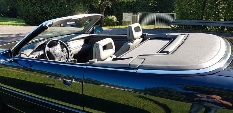 Gebraucht Audi Cabriolet 150 PS (110 kW) 1995 Blau Cabrio