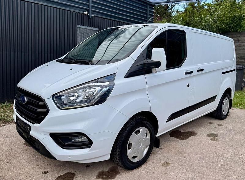 Weiß Gebraucht 2018 Ford Transit Custom Van / Kleinbus | 10.500 € (Guter Preis) - Bild 1/4