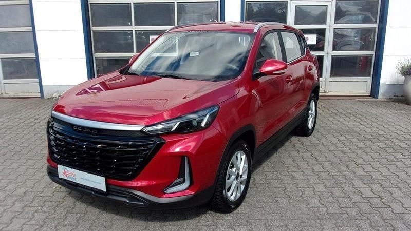 Gebraucht Baic X35 116 PS (85 kW) 2024 Rot SUV